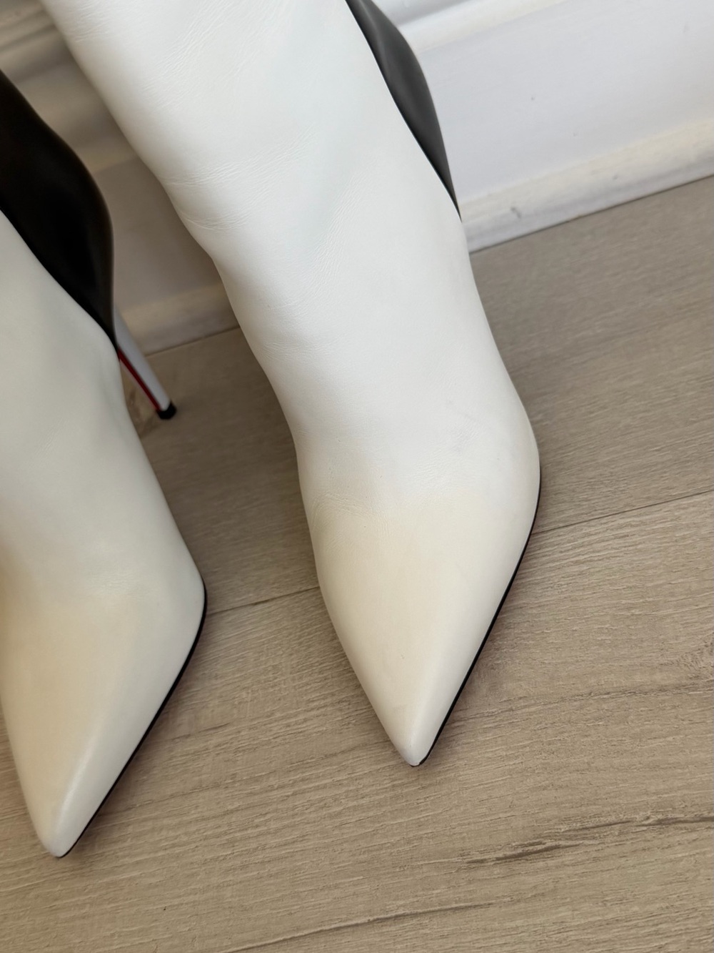 Louboutin Astrilarge 100mm Two-Tone Leather Ankle Boots - Picture 9 of 12